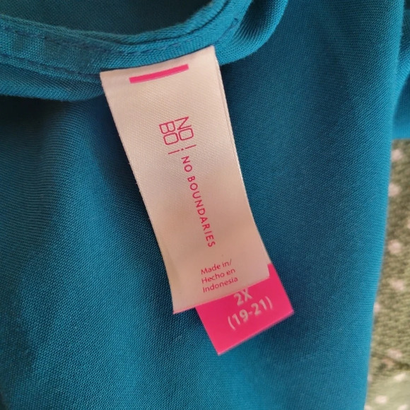 NO BOUNDARIES Teal V Neck Flowy Longsleeve Blouse - Picture 6 of 7